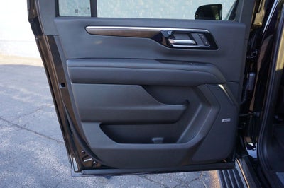 2025 Chevrolet Suburban High Country