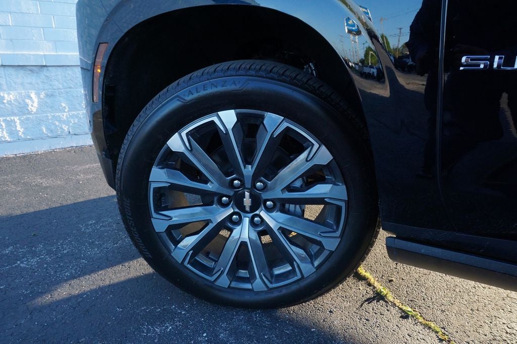 2025 Chevrolet Suburban High Country
