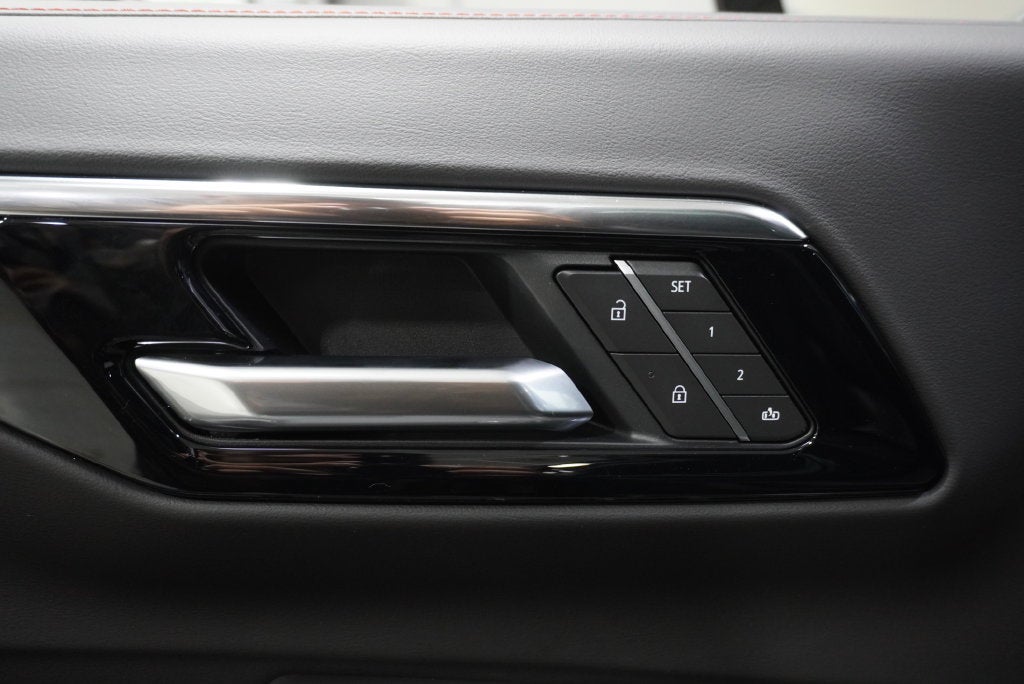 2027 Chevrolet Tahoe RST