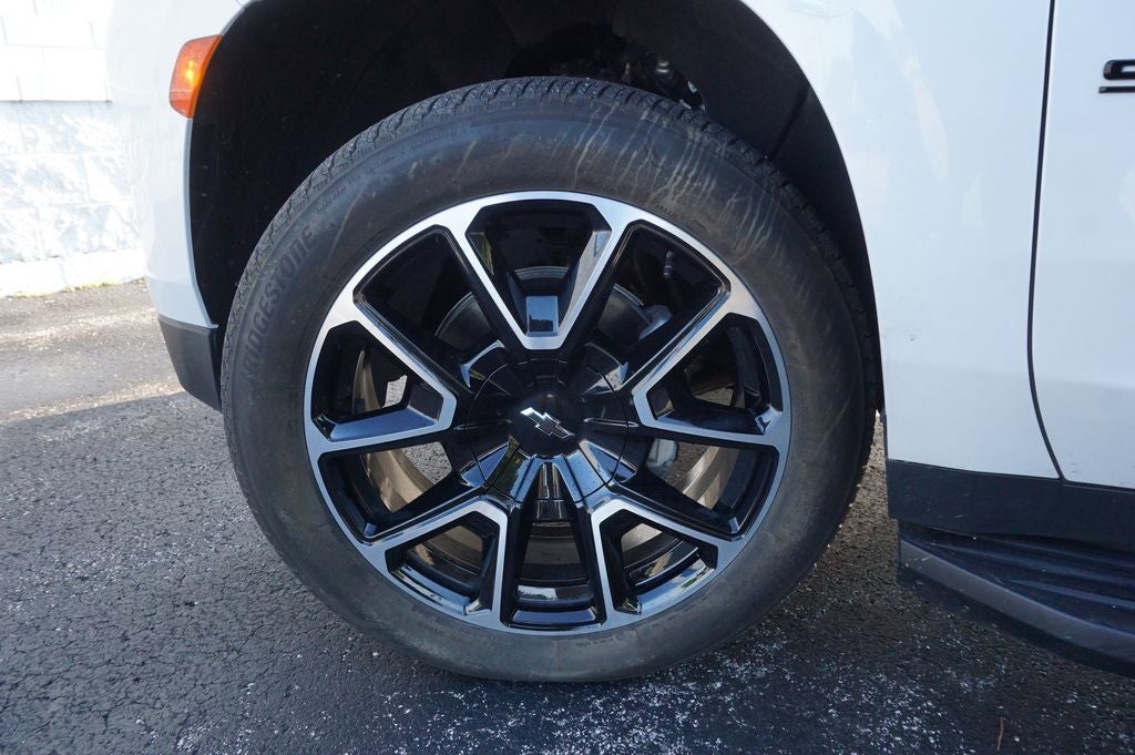 2024 Chevrolet Suburban RST