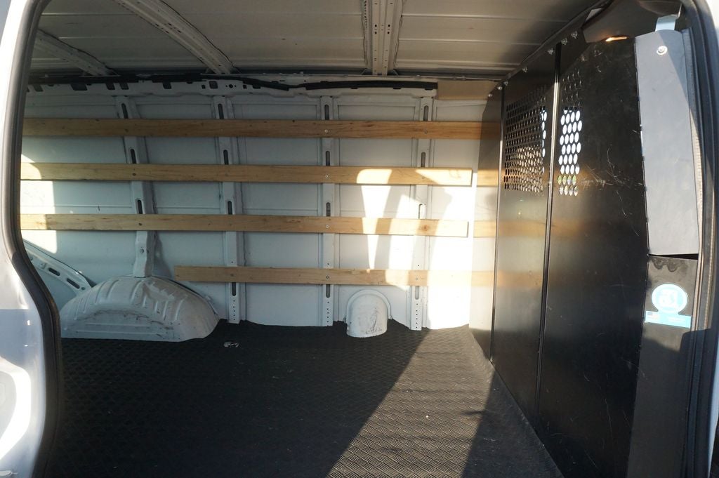2024 GMC Savana 2500 Work Van
