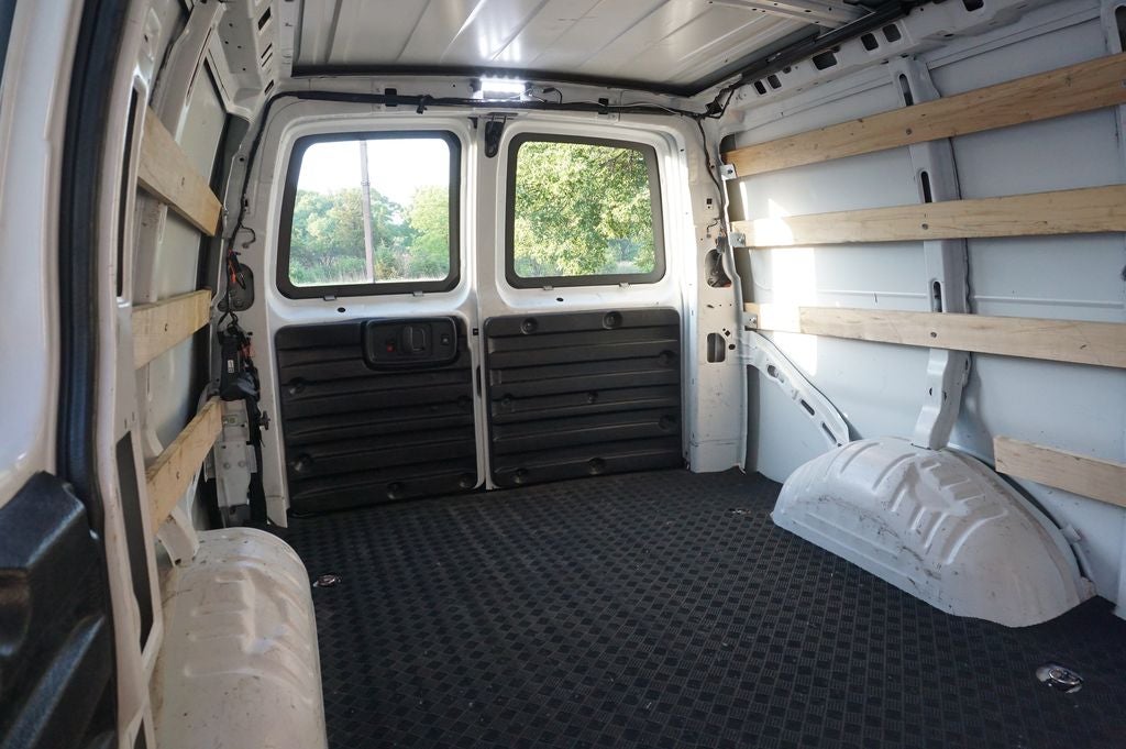2024 GMC Savana 2500 Work Van