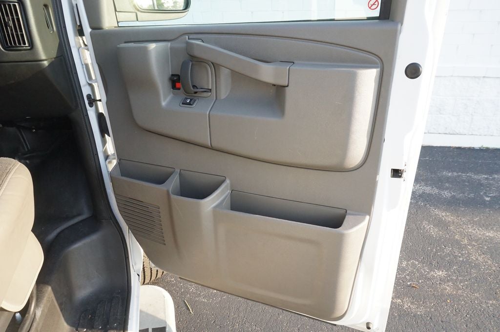 2024 GMC Savana 2500 Work Van
