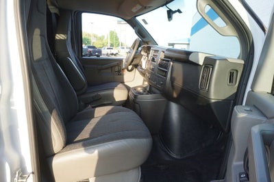 2024 GMC Savana 2500 Work Van