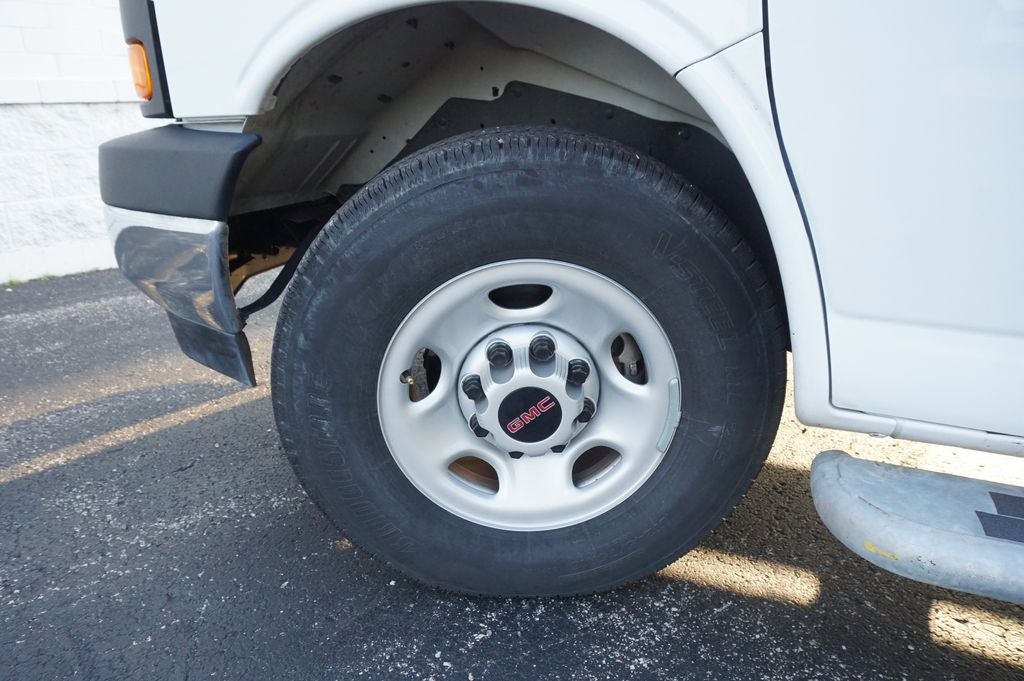 2024 GMC Savana 2500 Work Van