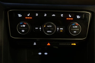 2022 Volkswagen Atlas Cross Sport 3.6L V6 SEL Premium R-Line