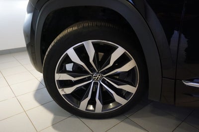 2022 Volkswagen Atlas Cross Sport 3.6L V6 SEL Premium R-Line