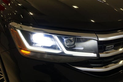 2022 Volkswagen Atlas Cross Sport 3.6L V6 SEL Premium R-Line