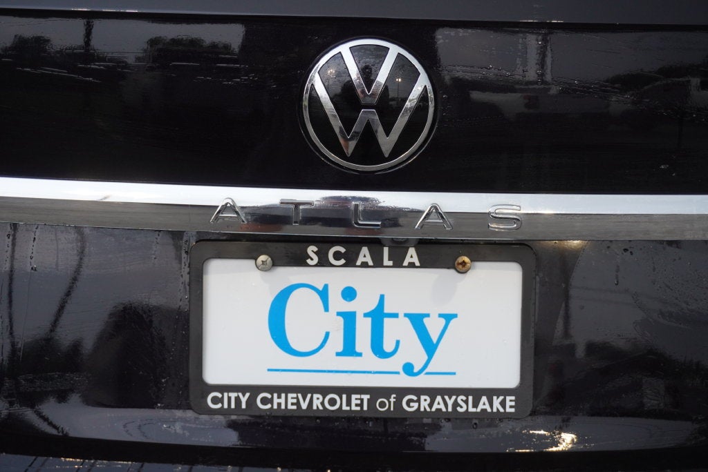 2023 Volkswagen Atlas 3.6L V6 SE w/Technology