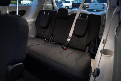 2020 Chrysler Pacifica Touring