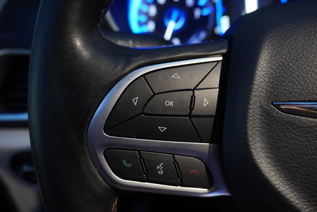 2020 Chrysler Pacifica Touring