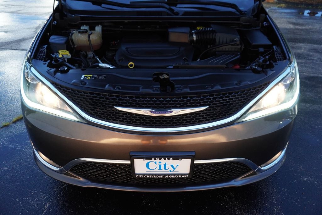 2020 Chrysler Pacifica Touring