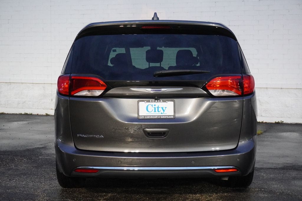 2020 Chrysler Pacifica Touring