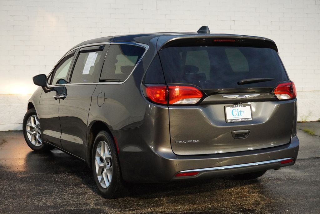 2020 Chrysler Pacifica Touring