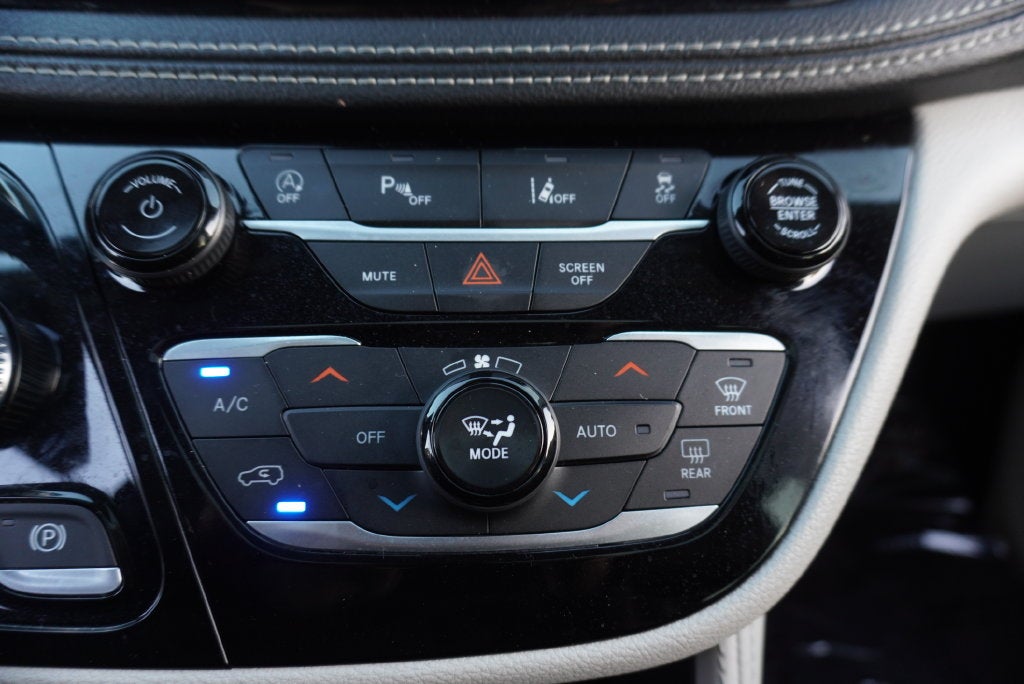 2024 Chrysler Pacifica Limited