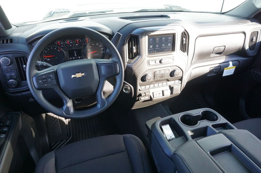 2026 Chevrolet Silverado 2500HD Custom