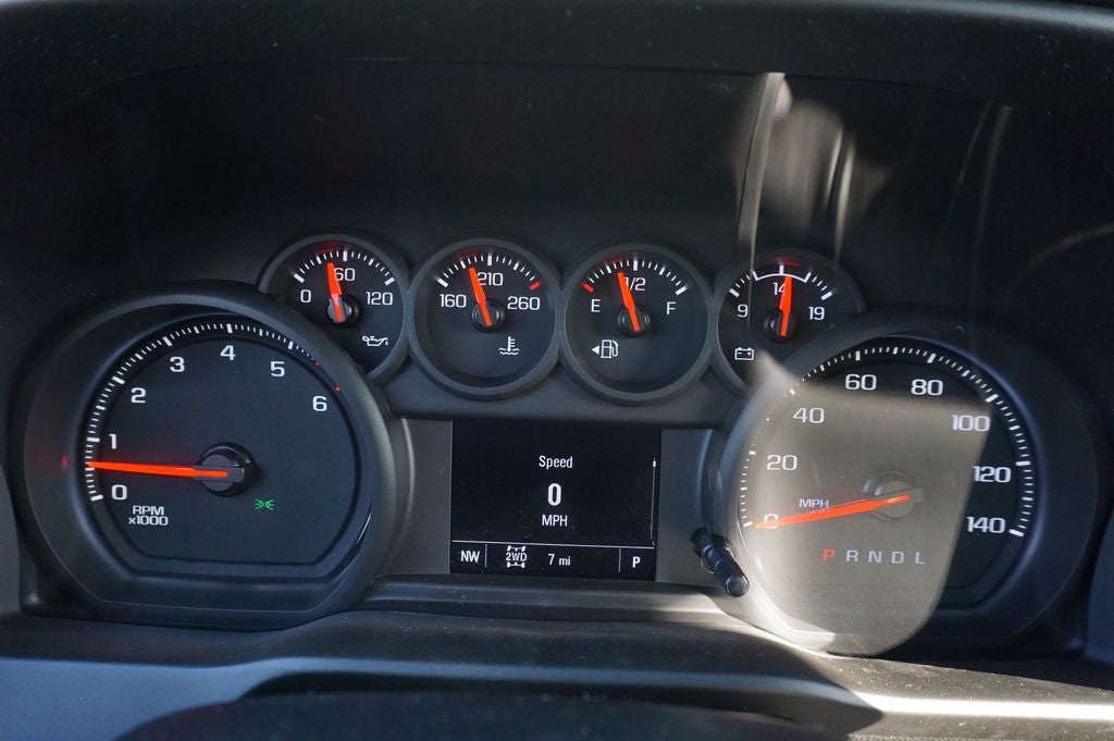 2026 Chevrolet Silverado 2500HD Custom