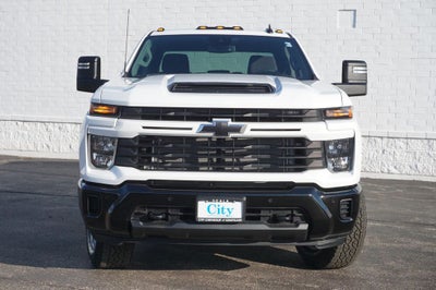 2026 Chevrolet Silverado 2500HD Custom