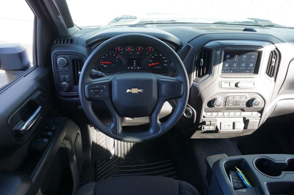 2026 Chevrolet Silverado 2500HD Custom