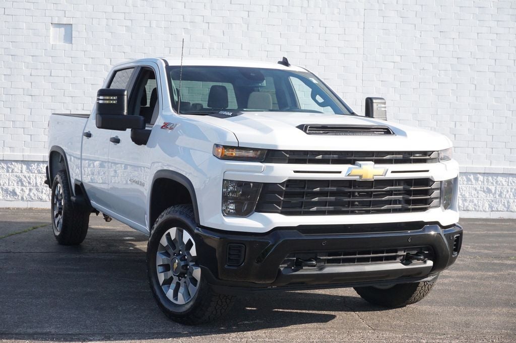 2026 Chevrolet Silverado 2500HD Custom