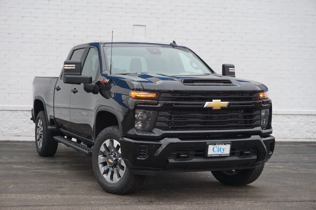 2026 Chevrolet Silverado 2500HD Custom