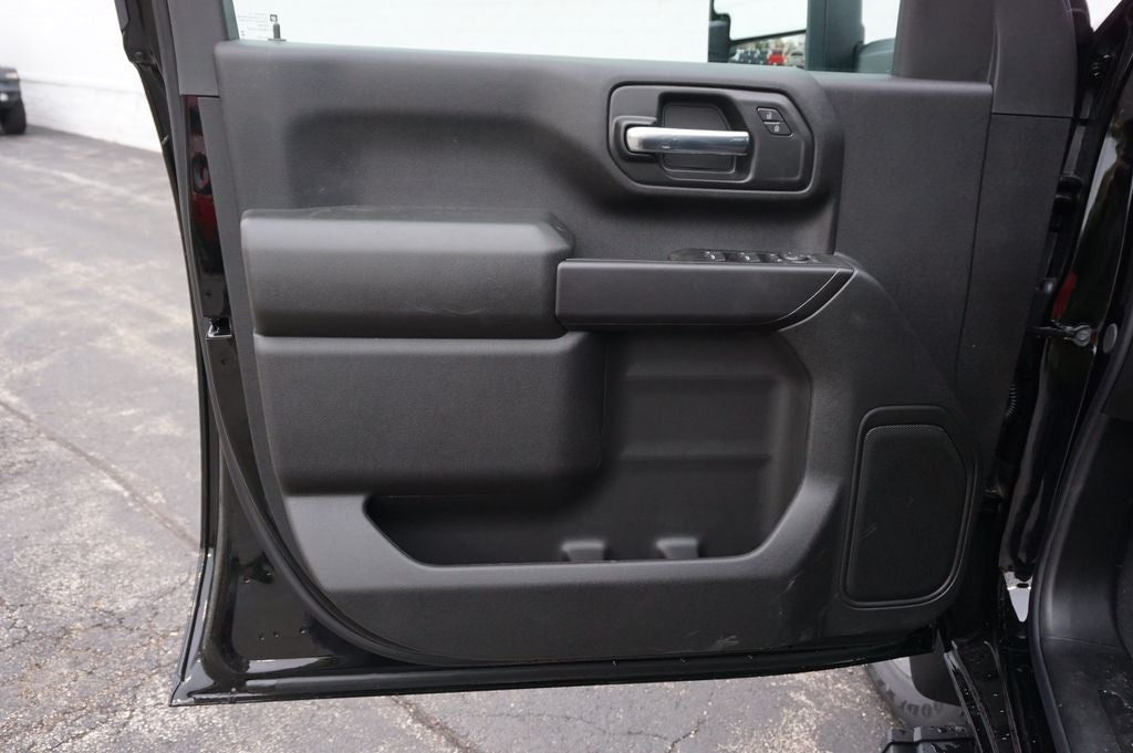 2026 Chevrolet Silverado 2500HD Custom