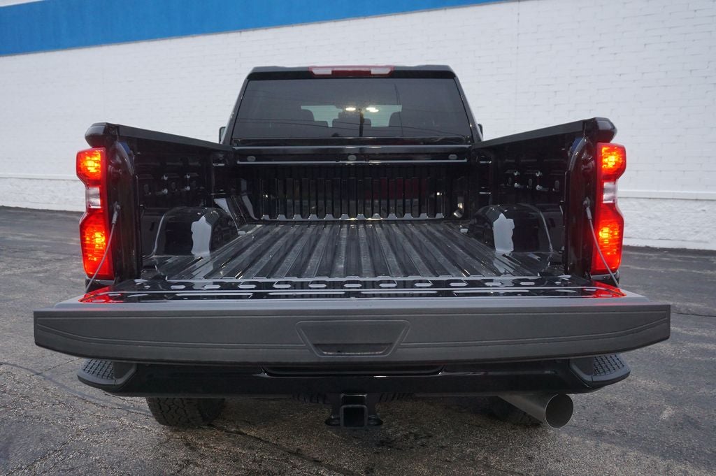 2026 Chevrolet Silverado 2500HD Custom