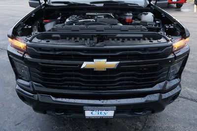2026 Chevrolet Silverado 2500HD Custom