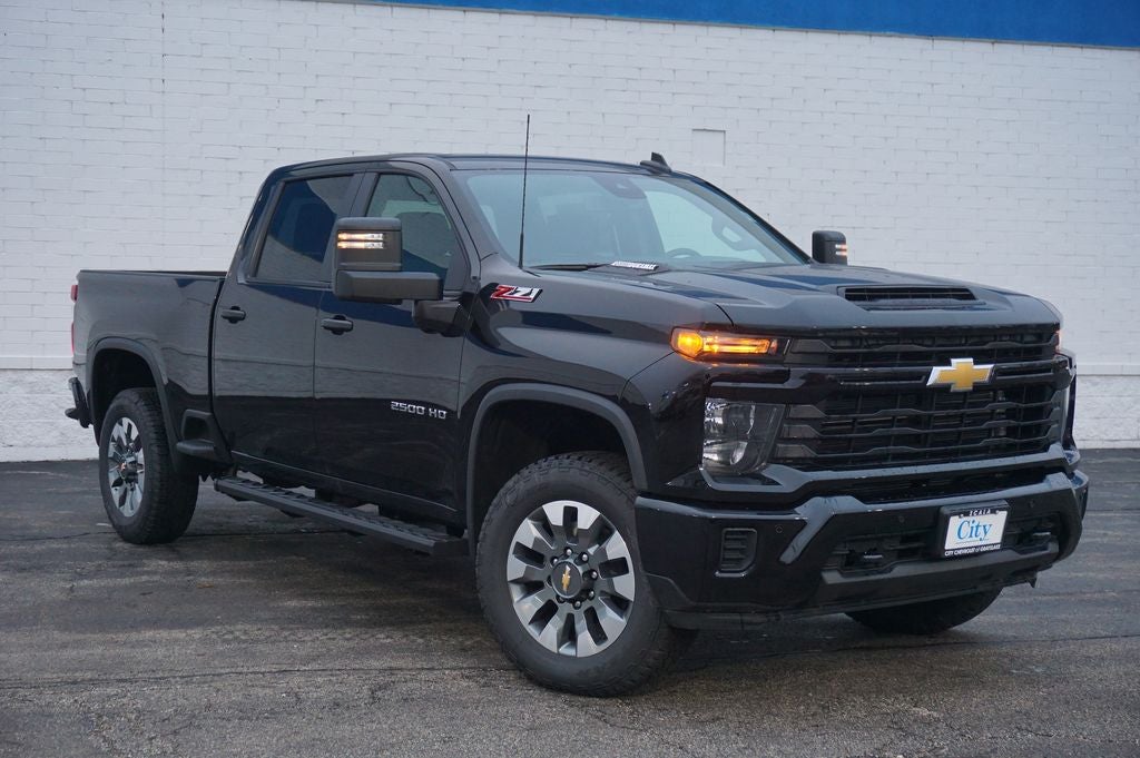 2026 Chevrolet Silverado 2500HD Custom