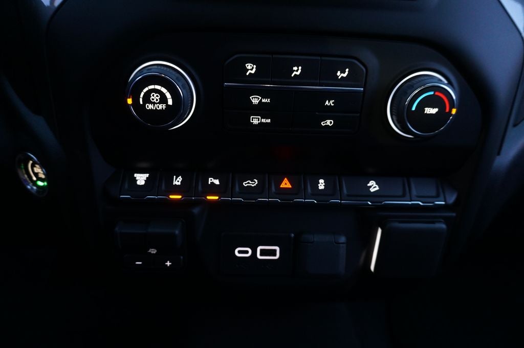 2026 Chevrolet Silverado 2500HD Custom