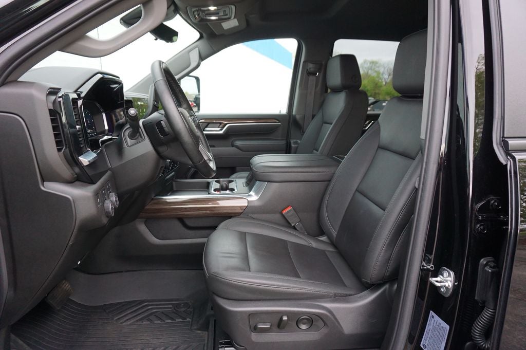 2025 Chevrolet Silverado 2500HD LT