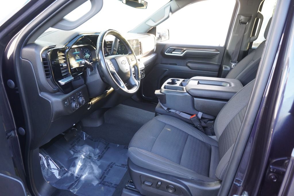 2023 Chevrolet Silverado 1500 LT LT1