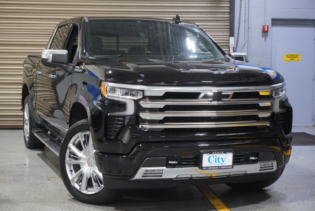 2022 Chevrolet Silverado 1500 High Country