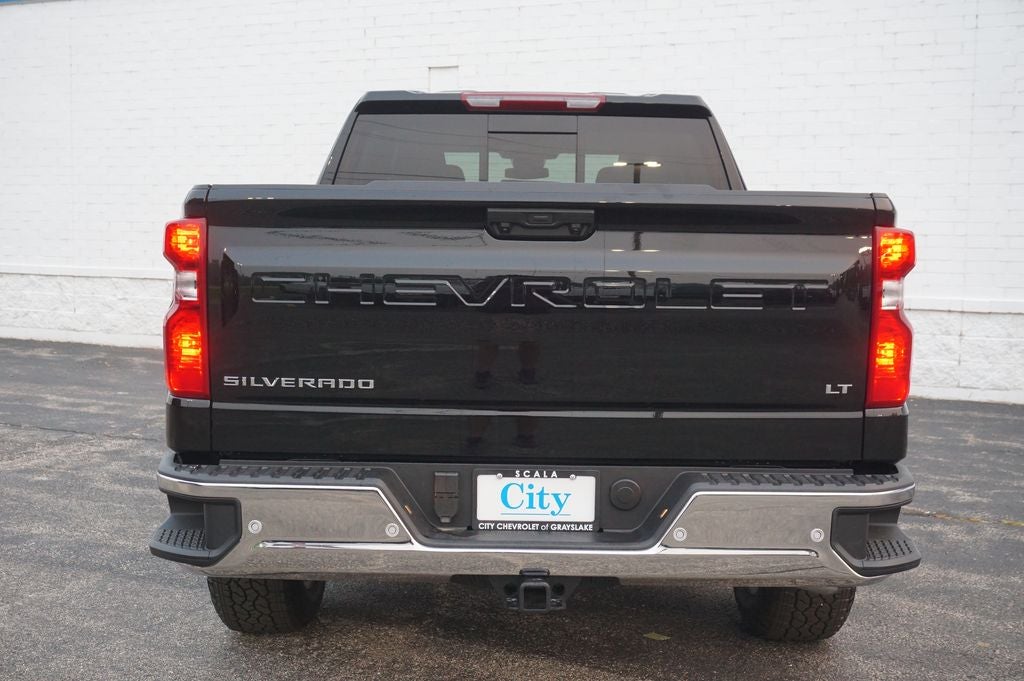 2026 Chevrolet Silverado 1500 LT LT1