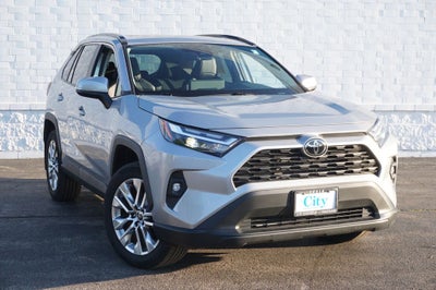 2025 Toyota RAV4 XLE Premium