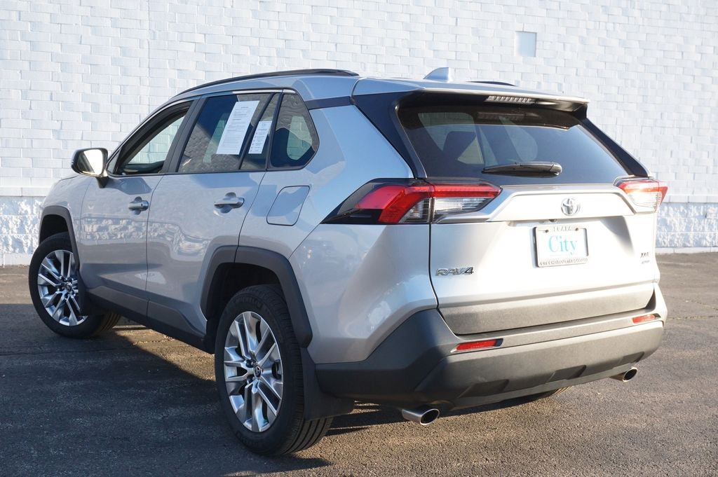 2025 Toyota RAV4 XLE Premium