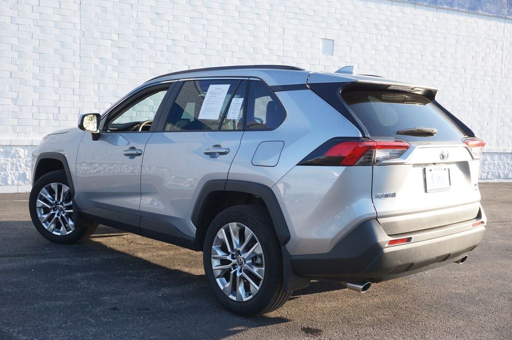 2025 Toyota RAV4 XLE Premium