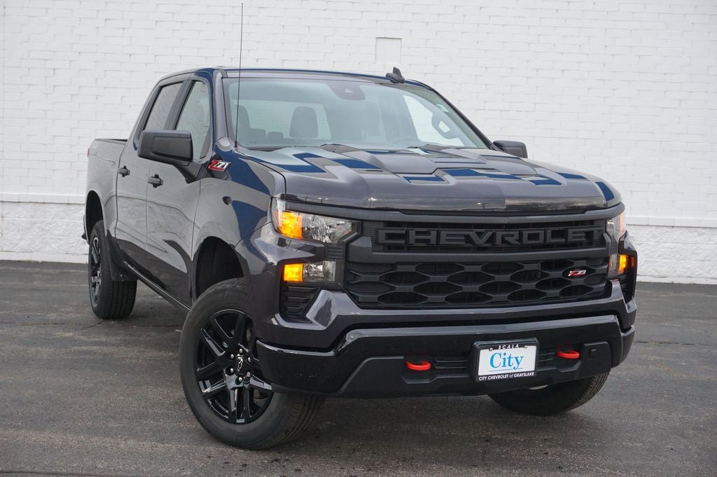 2022 Chevrolet Silverado 1500 Custom Trail Boss