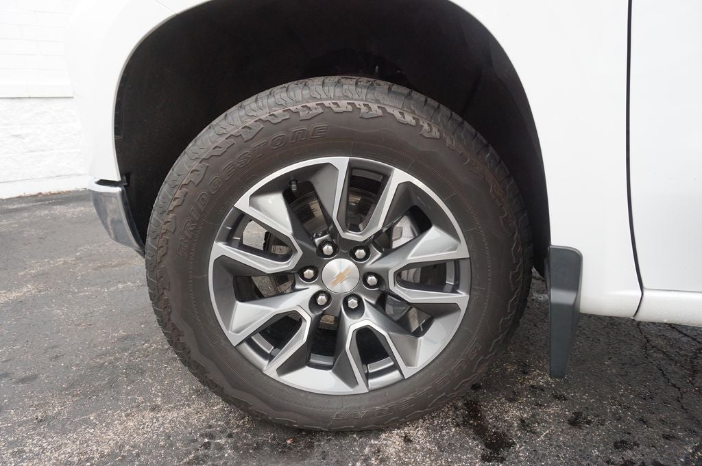 2024 Chevrolet Silverado 1500 LT