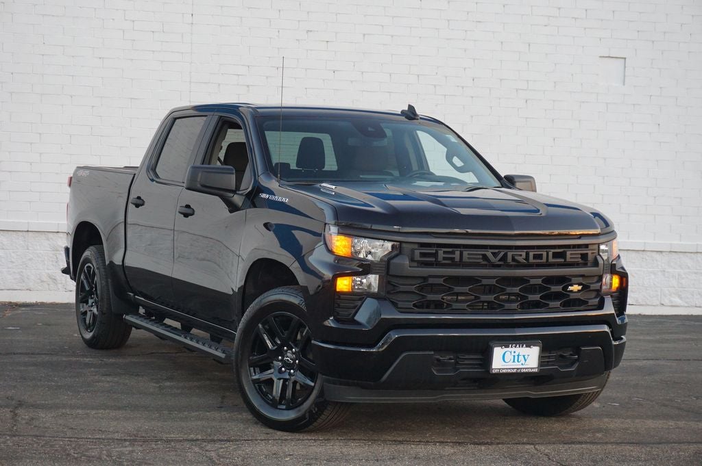 2025 Chevrolet Silverado 1500 Custom
