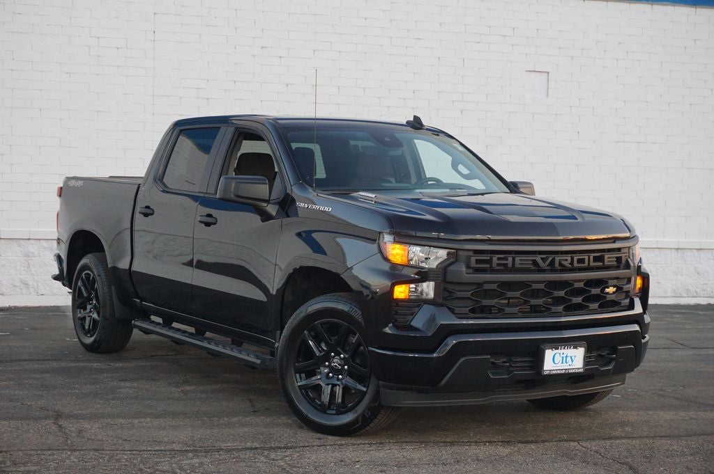 2025 Chevrolet Silverado 1500 Custom
