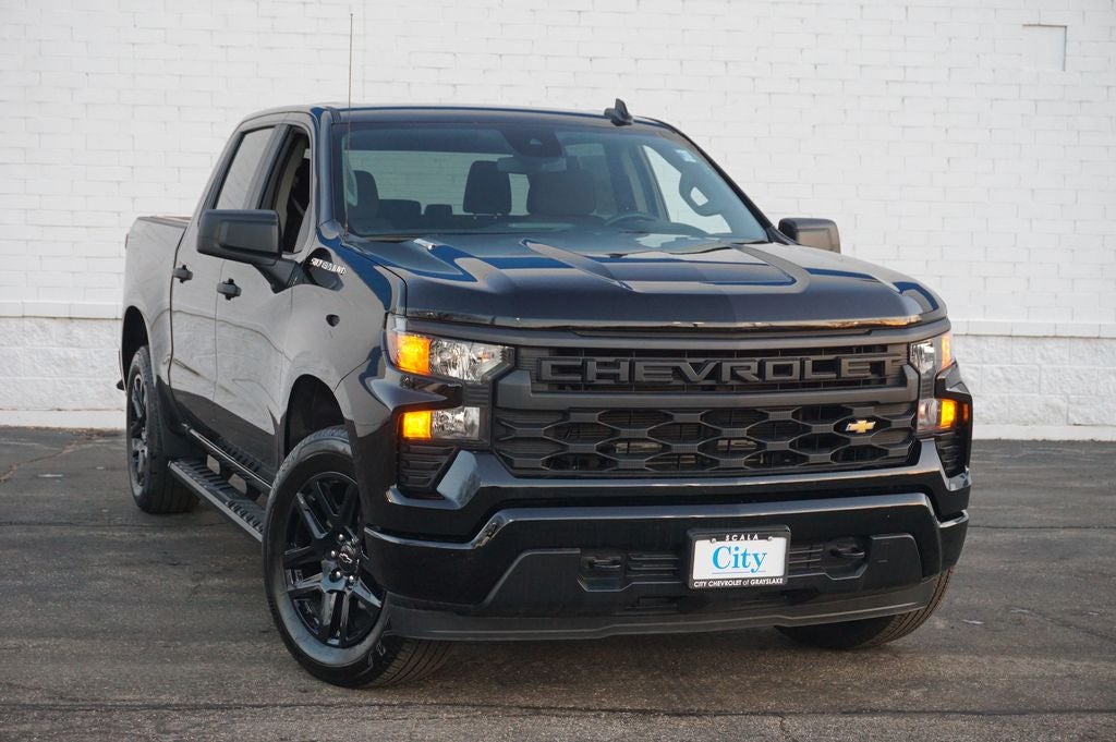 2025 Chevrolet Silverado 1500 Custom