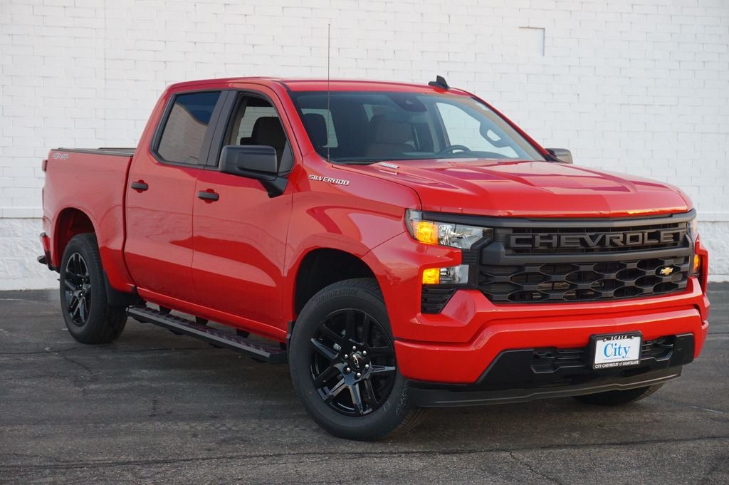 2025 Chevrolet Silverado 1500 Custom