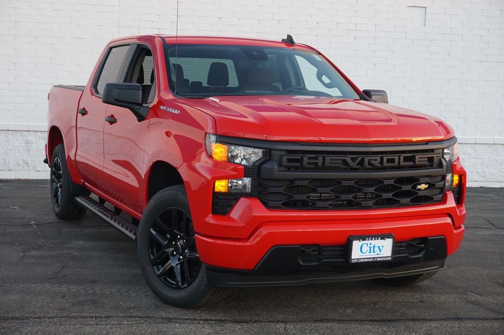 2025 Chevrolet Silverado 1500 Custom