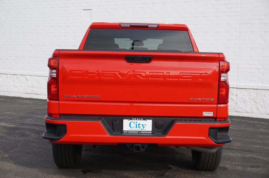 2025 Chevrolet Silverado 1500 Custom