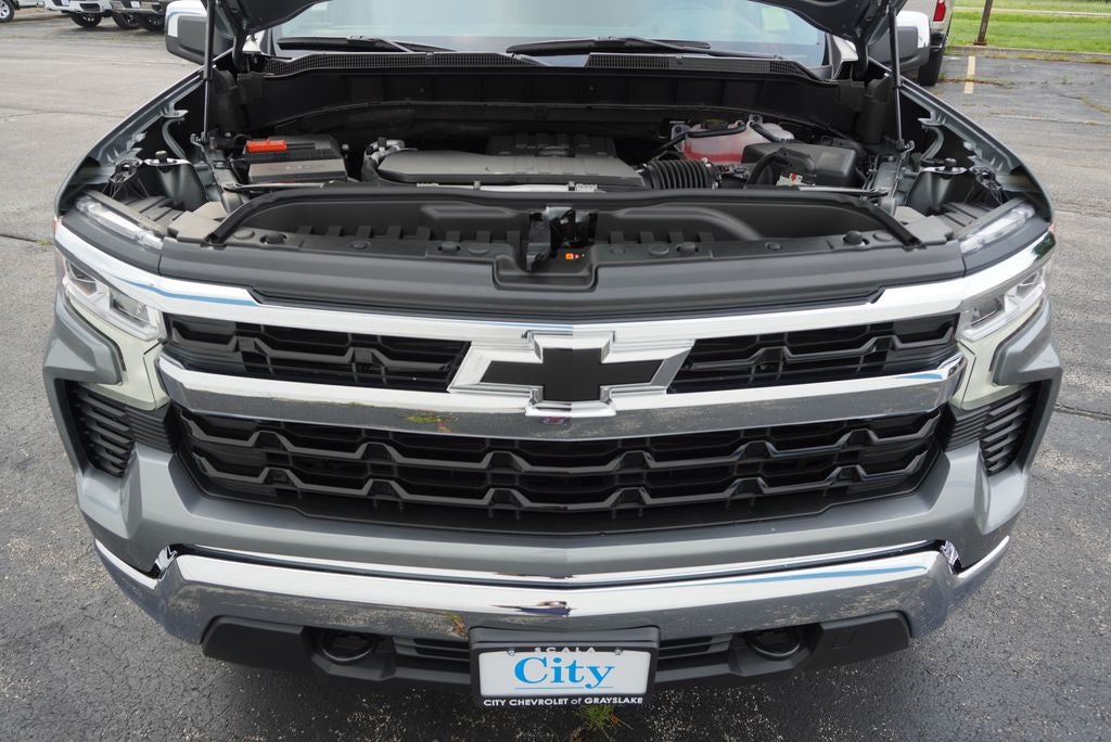 2026 Chevrolet Silverado 1500 LT LT1