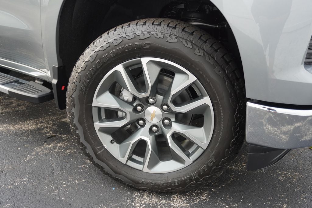 2026 Chevrolet Silverado 1500 LT LT1