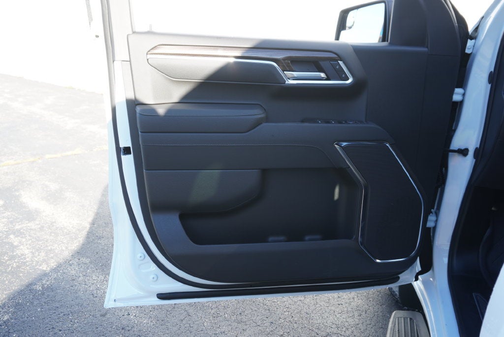 2026 Chevrolet Silverado 1500 LT LT1