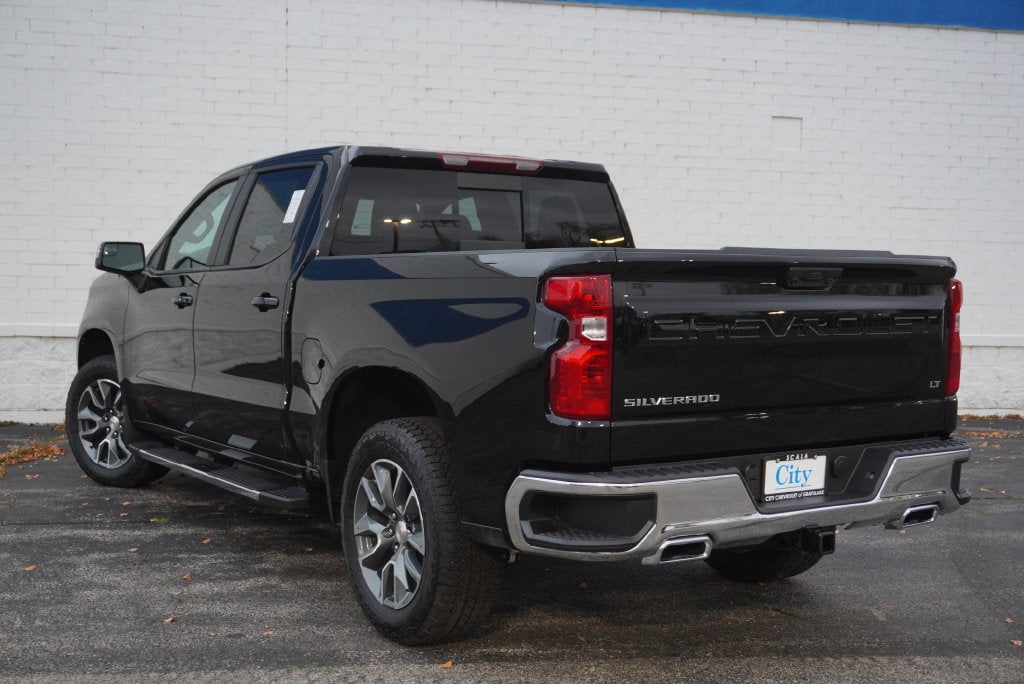 2026 Chevrolet Silverado 1500 LT LT1