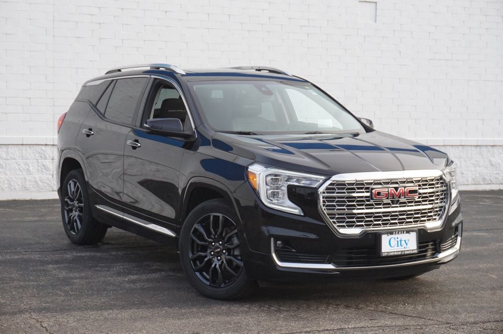 2024 GMC Terrain Denali
